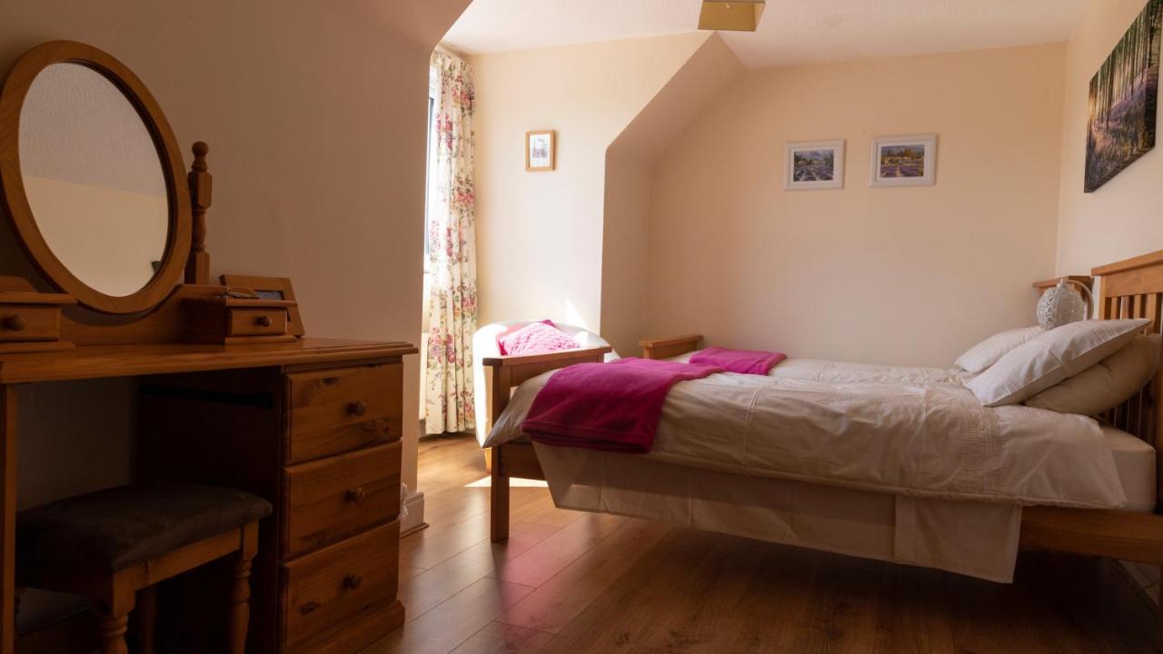 Barrymor Twin, Family And Double Room Ballyvaughan Esterno foto